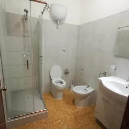 Lungomare 10 Appartamento